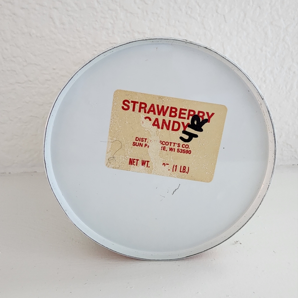 Vintage 1982 Strawberry Shortcake metal tin American Greetings Corp Cheinco - Picture 2 of 7
